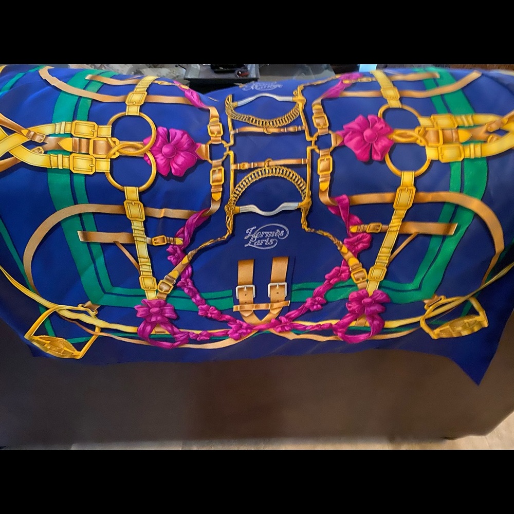 Hermès scarf
